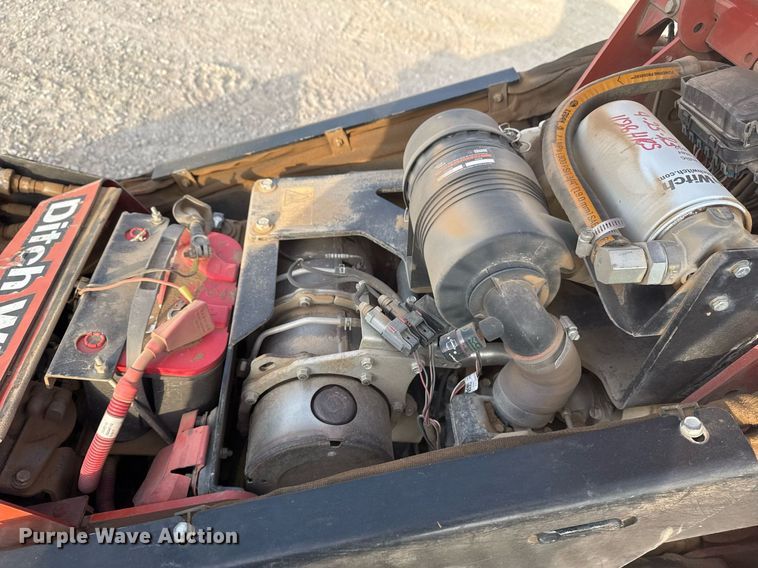 image for item DO7605 2018 Ditch Witch SK1050 compact utility loader