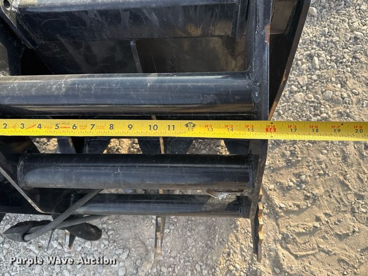 image for item DO7610 Blue Diamond compact skid steer grapple bucket