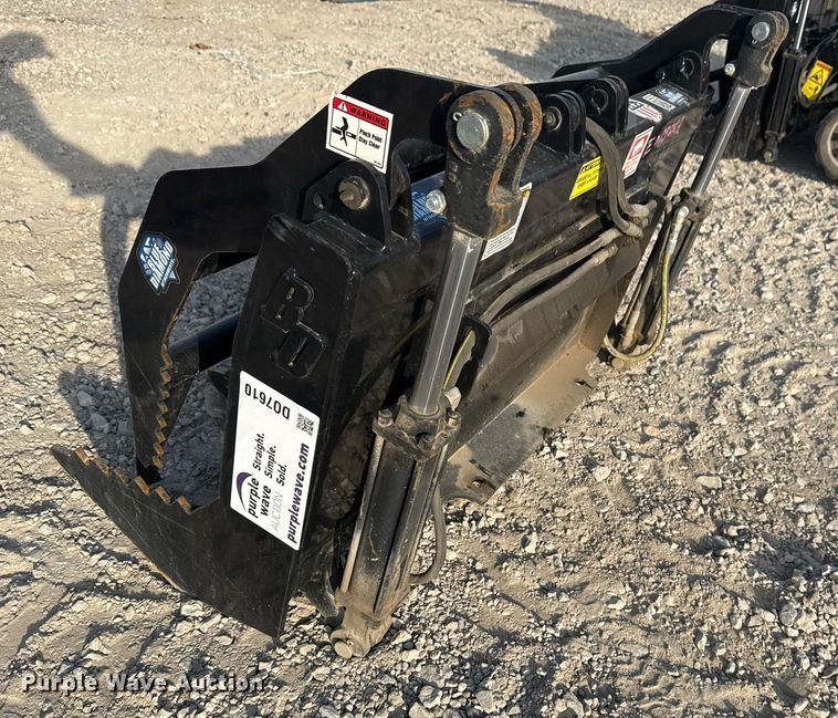 image for item DO7610 Blue Diamond compact skid steer grapple bucket