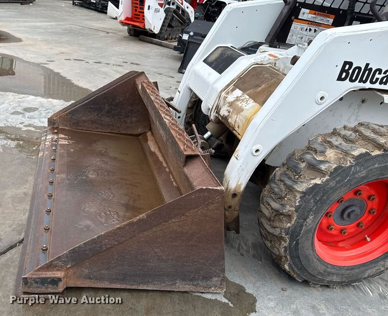 image for item DO7624 1998 Bobcat 763 skid steer loader