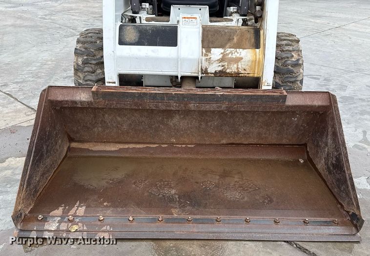 image for item DO7624 1998 Bobcat 763 skid steer loader