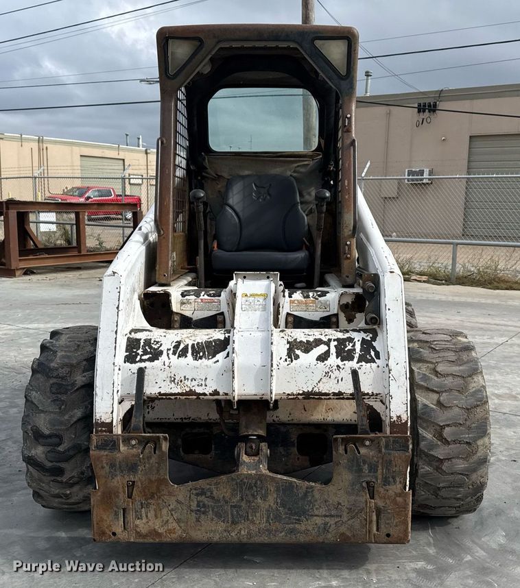 image for item DO7625 2001 Bobcat 863 skid steer loader