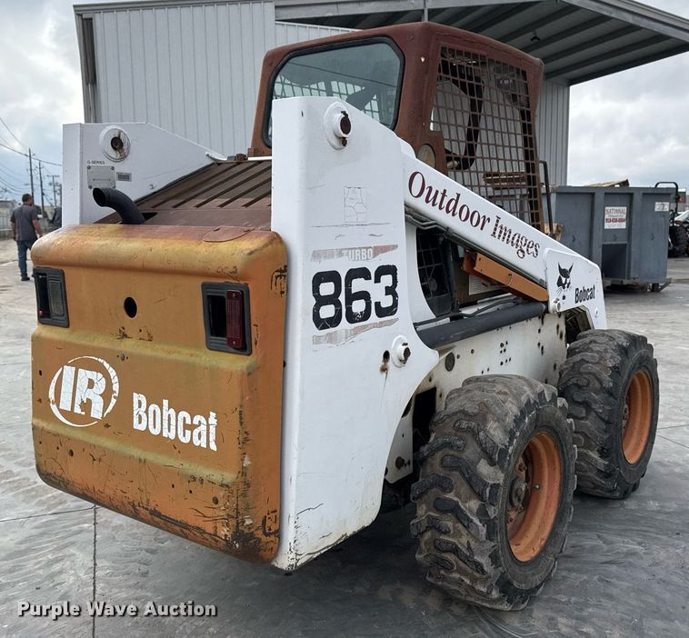 image for item DO7625 2001 Bobcat 863 skid steer loader