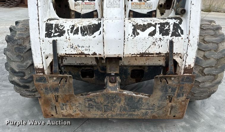 image for item DO7625 2001 Bobcat 863 skid steer loader