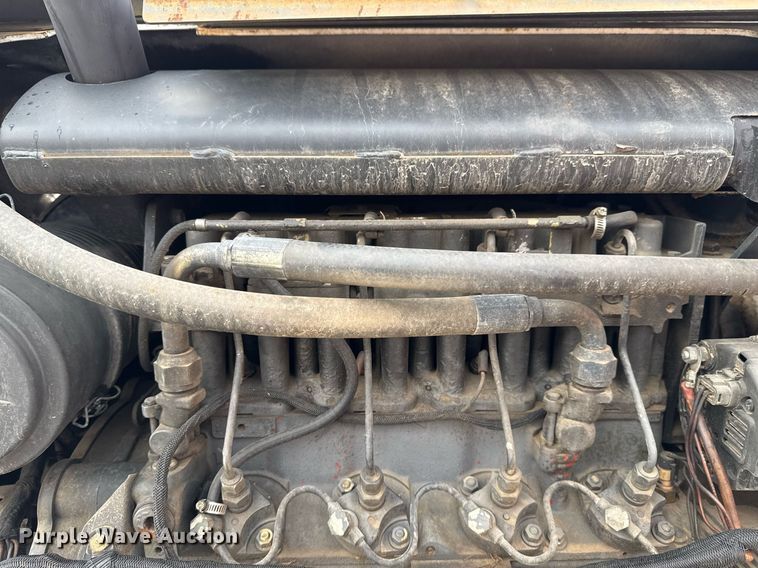 image for item DO7625 2001 Bobcat 863 skid steer loader