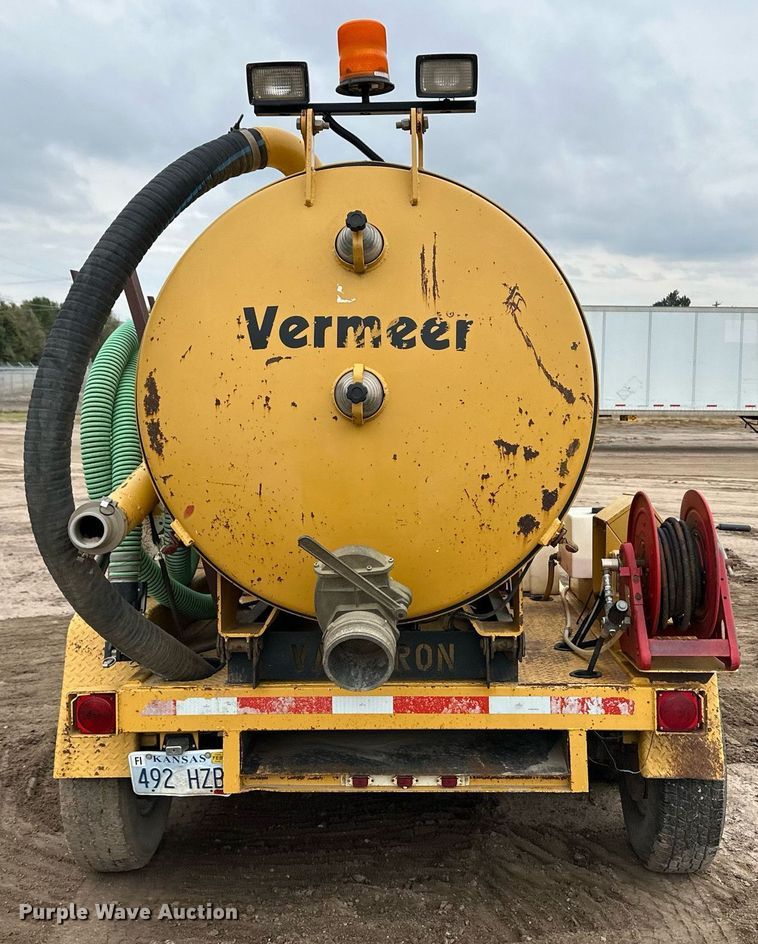 image for item DQ3178 2008 Vermeer PMD 550 SDT vacuum excavator