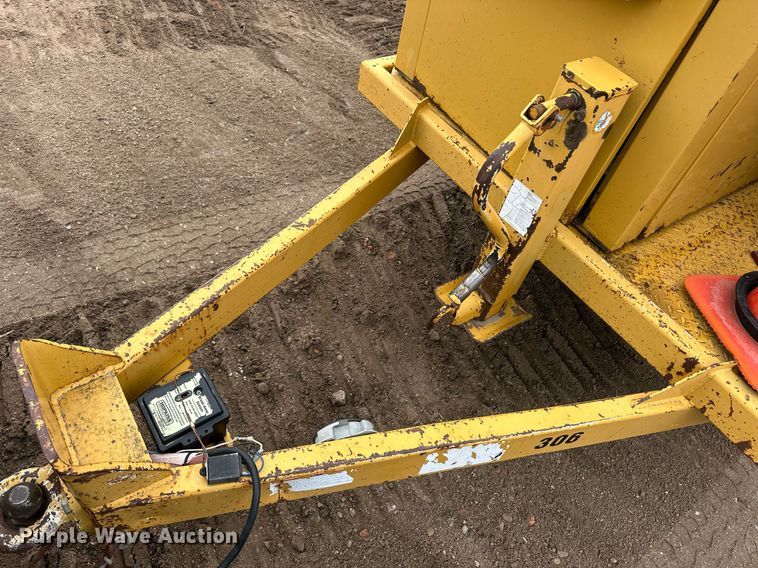 image for item DQ3178 2008 Vermeer PMD 550 SDT vacuum excavator