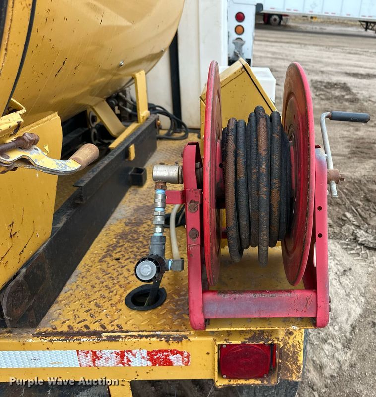 image for item DQ3178 2008 Vermeer PMD 550 SDT vacuum excavator