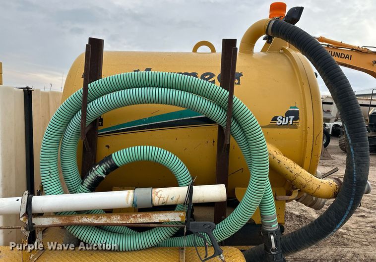 image for item DQ3178 2008 Vermeer PMD 550 SDT vacuum excavator