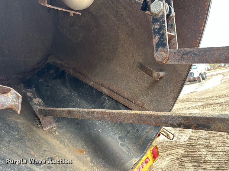 image for item DQ3178 2008 Vermeer PMD 550 SDT vacuum excavator