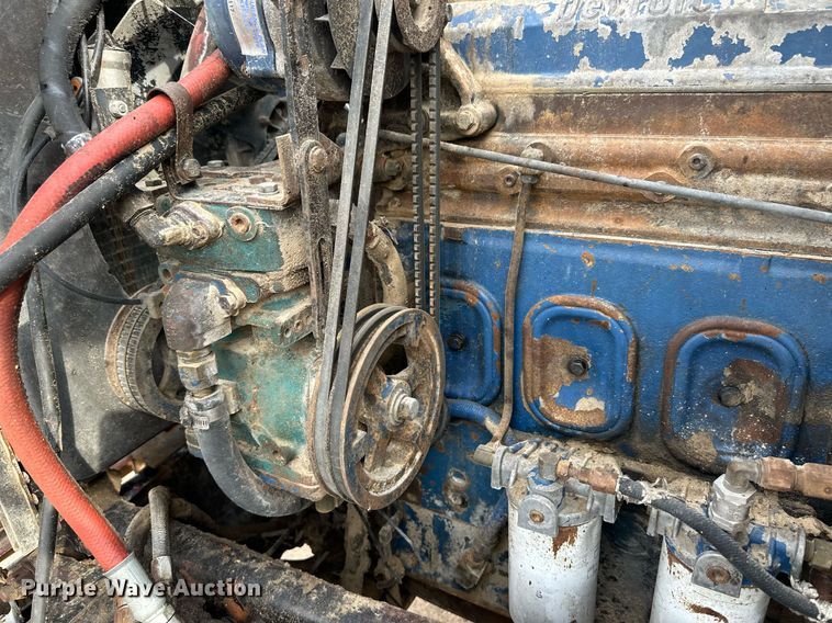 image for item DQ3179 1977 Ford water truck