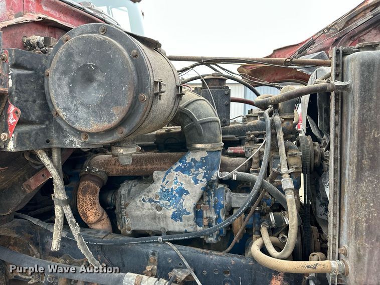 image for item DQ3179 1977 Ford water truck