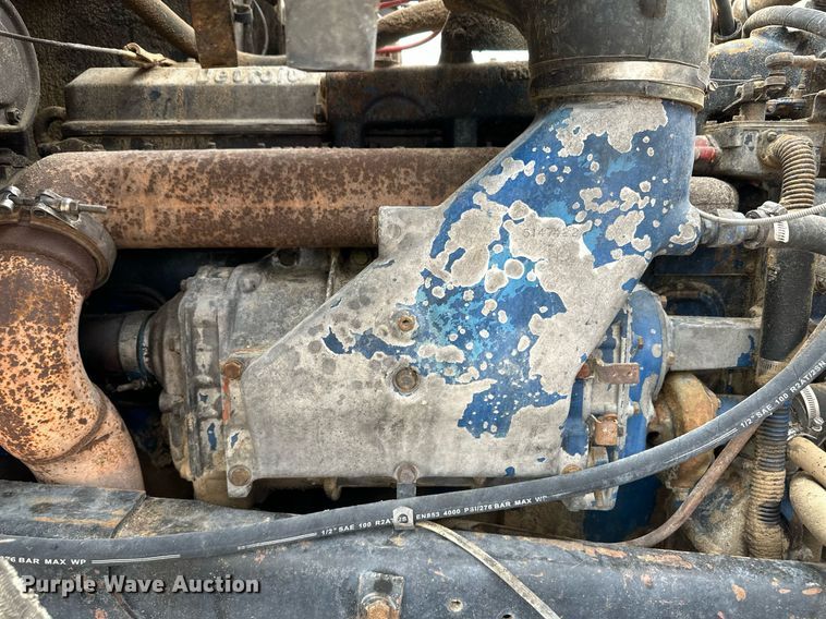 image for item DQ3179 1977 Ford water truck