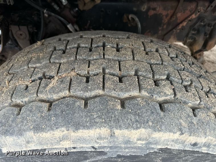 image for item DQ3179 1977 Ford water truck