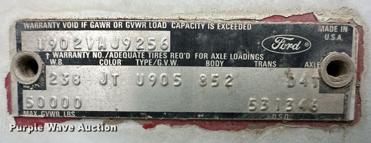 image for item DQ3179 1977 Ford water truck