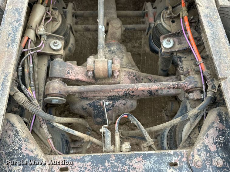 image for item DQ3181 1994 Kenworth T800 semi truck