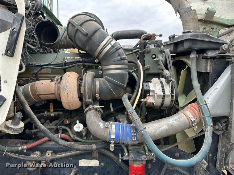 image for item DQ3181 1994 Kenworth T800 semi truck