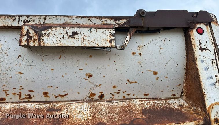 image for item DQ3182 1986 Shop built end dump trailer