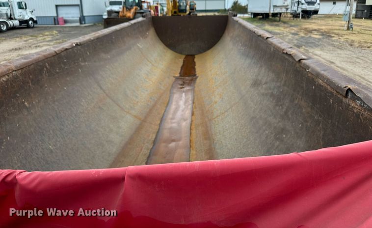 image for item DQ3182 1986 Shop built end dump trailer