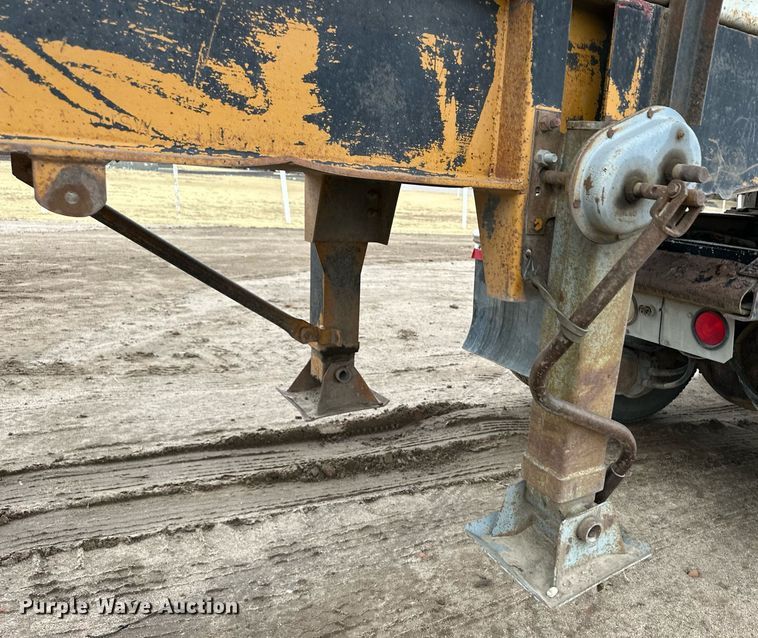 image for item DQ3182 1986 Shop built end dump trailer