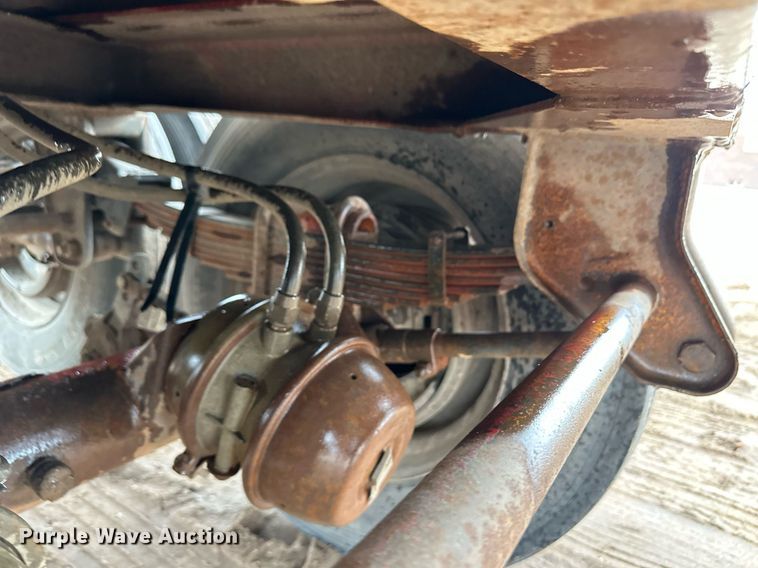 image for item DQ3182 1986 Shop built end dump trailer