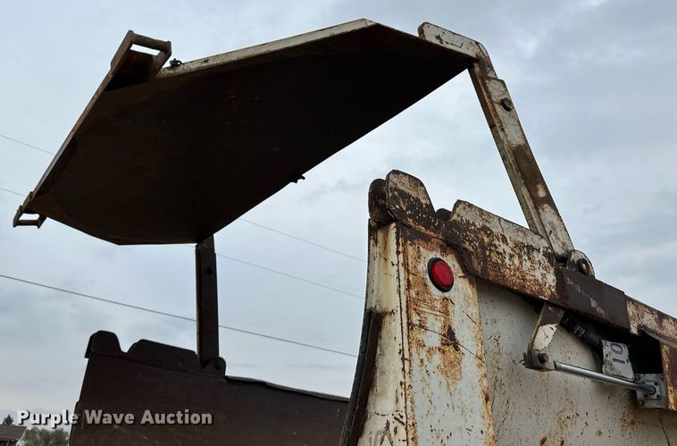 image for item DQ3182 1986 Shop built end dump trailer