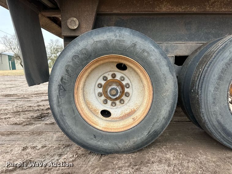 image for item DQ3182 1986 Shop built end dump trailer