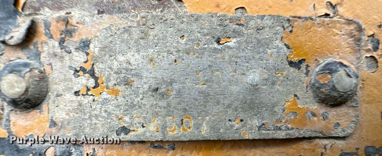 image for item DQ3182 1986 Shop built end dump trailer