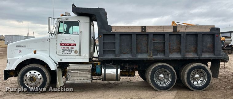 image for item DQ3183 1991 Kenworth T800 dump truck