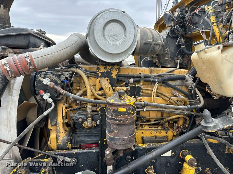 image for item DQ3183 1991 Kenworth T800 dump truck