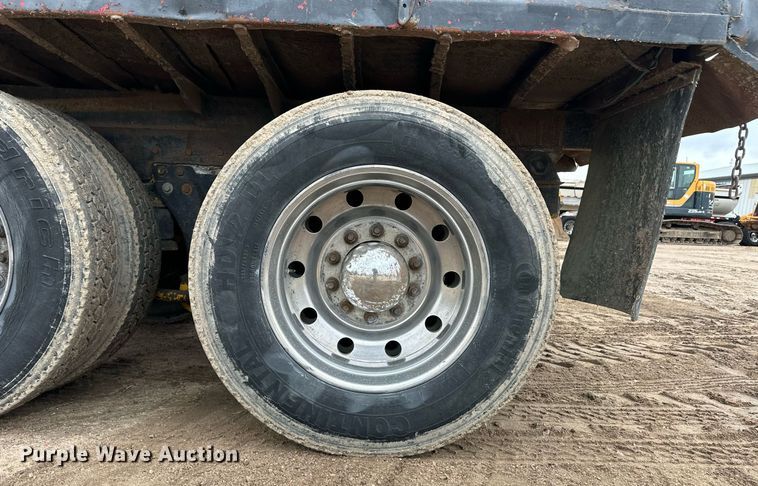 image for item DQ3183 1991 Kenworth T800 dump truck