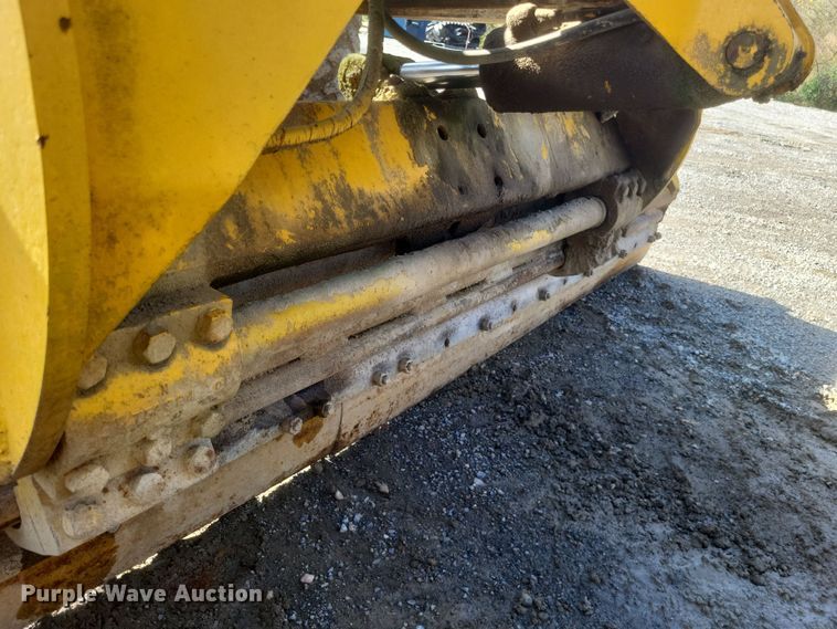 image for item DQ3745 1990 John Deere 670 motor grader