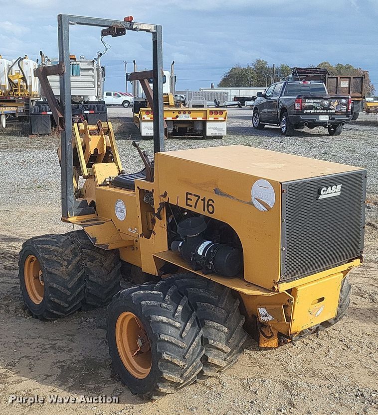 image for item DQ3785 Case Maxi Sneaker Series C vibratory cable plow