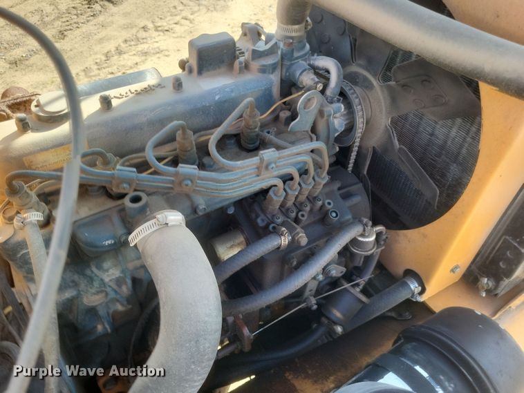 image for item DQ3785 Case Maxi Sneaker Series C vibratory cable plow