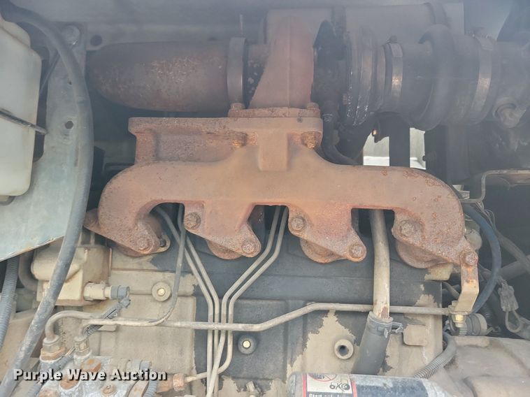 image for item DR4314 2004 Sterling SC8000 street sweeper truck