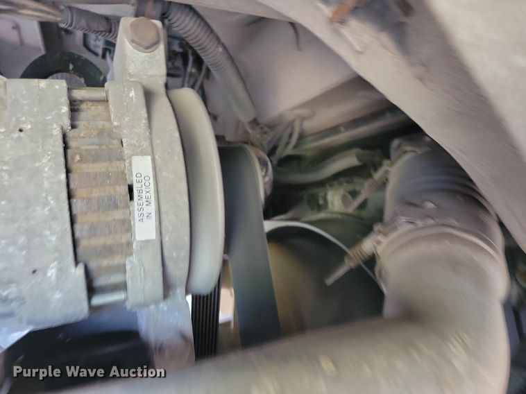 image for item DR4314 2004 Sterling SC8000 street sweeper truck