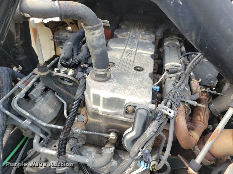 image for item DR4314 2004 Sterling SC8000 street sweeper truck