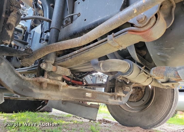 image for item DR4314 2004 Sterling SC8000 street sweeper truck