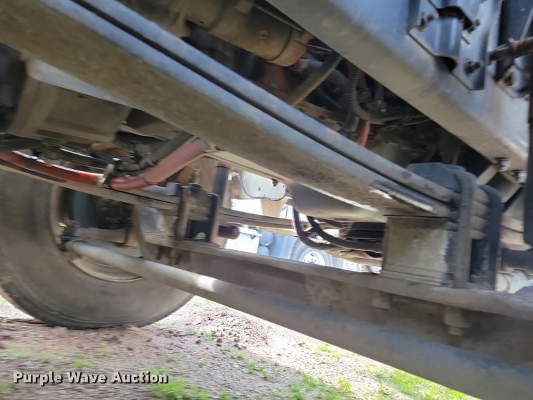 image for item DR4314 2004 Sterling SC8000 street sweeper truck