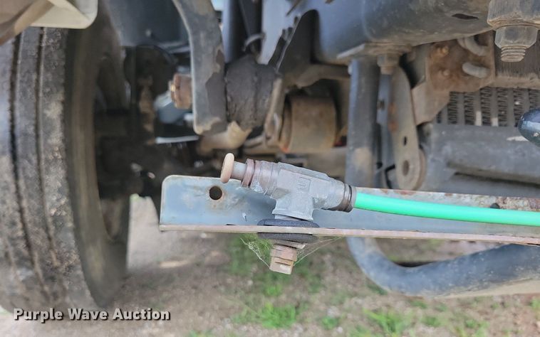 image for item DR4314 2004 Sterling SC8000 street sweeper truck