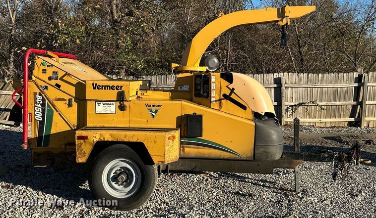 image for item DS3141 2010 Vermeer BC1500 wood chipper