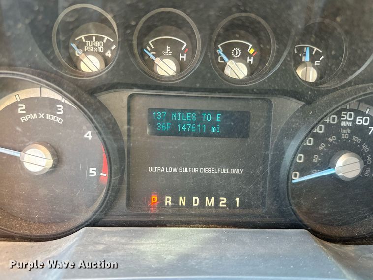 image for item DS3145 2011 Ford F550 chipper truck