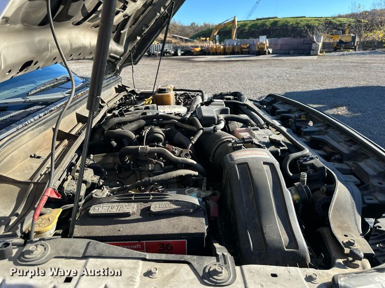 image for item DS3145 2011 Ford F550 chipper truck