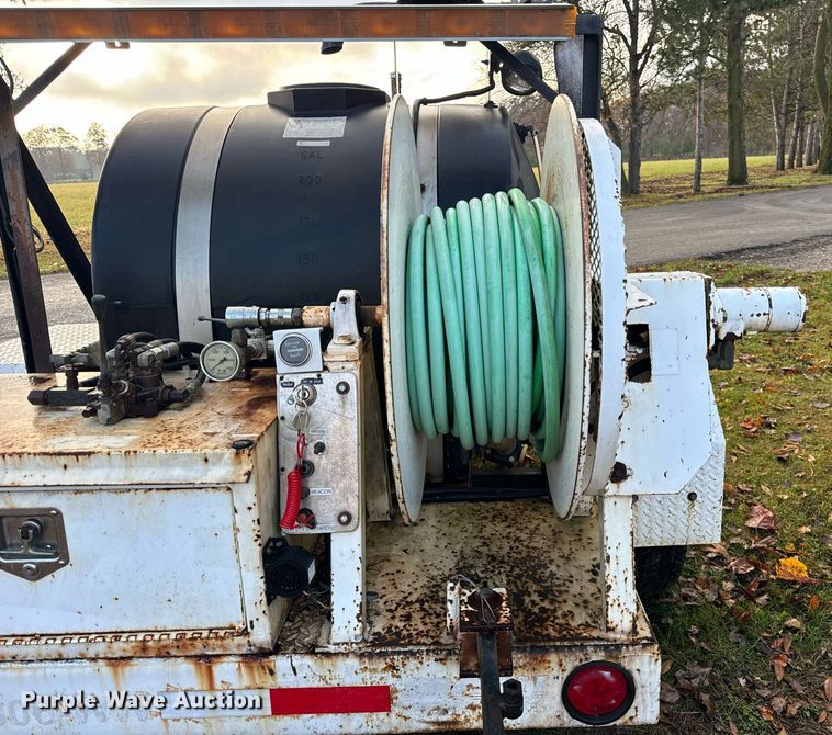 image for item DT2119 2003 Pipehunter 21711 sewer jetter trailer