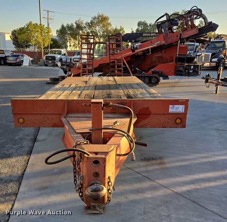 image for item DT5315 2001 Shur Shar ST-24-19DR equipment trailer