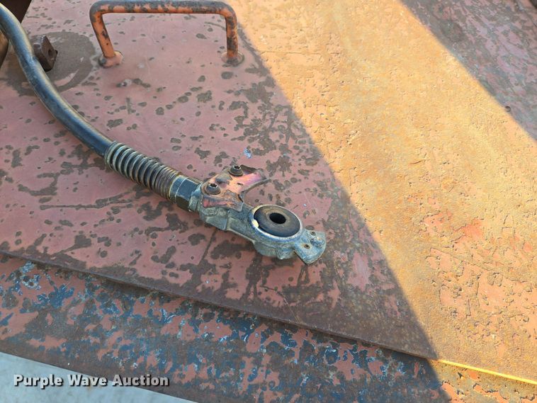 image for item DT5315 2001 Shur Shar ST-24-19DR equipment trailer