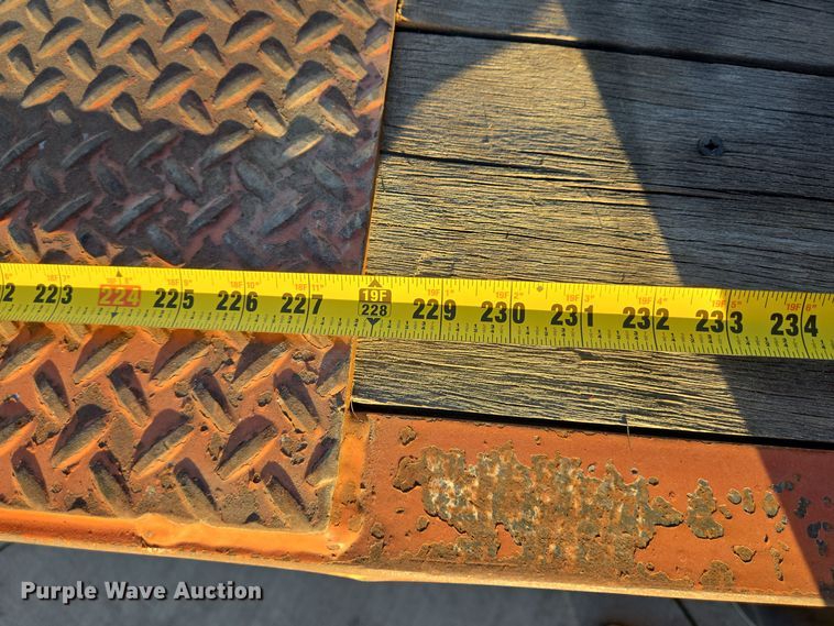 image for item DT5315 2001 Shur Shar ST-24-19DR equipment trailer