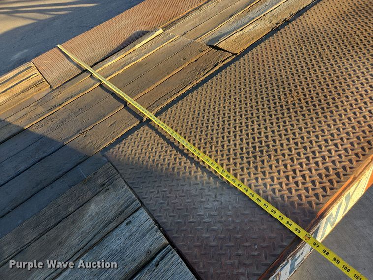 image for item DT5315 2001 Shur Shar ST-24-19DR equipment trailer