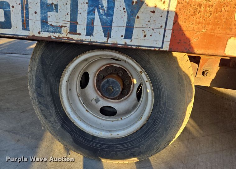 image for item DT5315 2001 Shur Shar ST-24-19DR equipment trailer