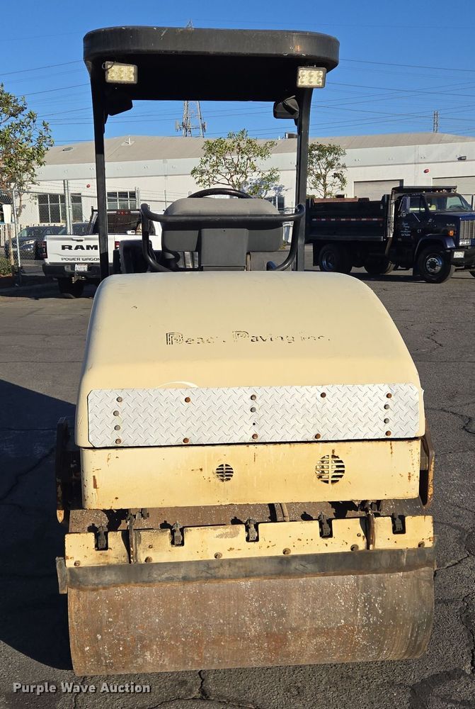 image for item DT5317 2002 Ingersoll Rand DD-28HF double drum vibratory roller